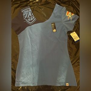 Women’s thunder t shirt